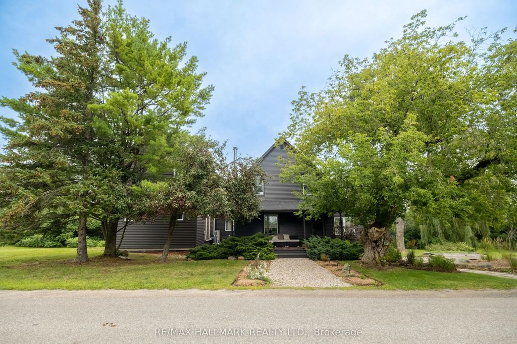 709 Old Milford Road, Prince Edward County