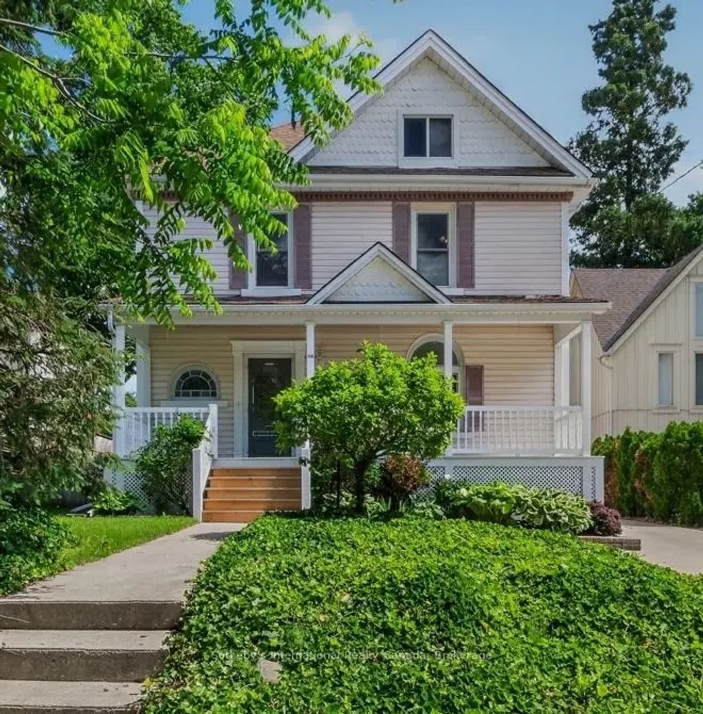 128 Douglas Street, Stratford