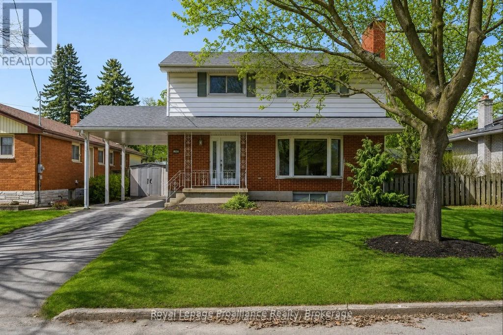 49 Plaza Square, Belleville