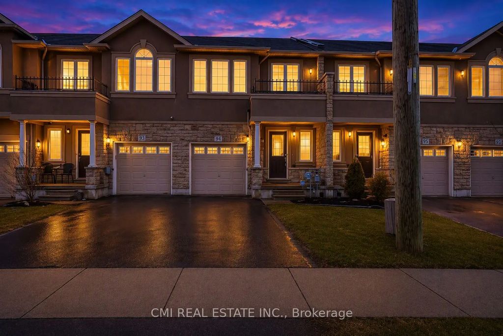 93 Penny Lane, Hamilton