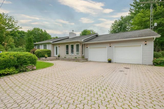 21050 Juniper Avenue, South Glengarry