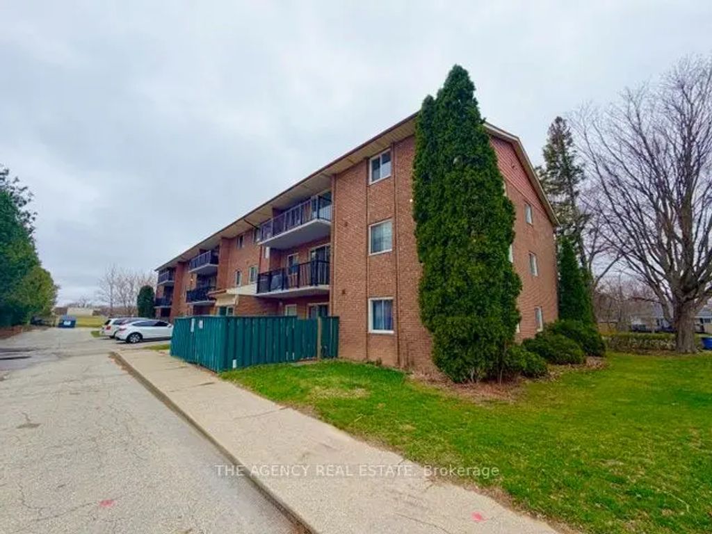 76 Vanier Drive 307, Chatham-Kent