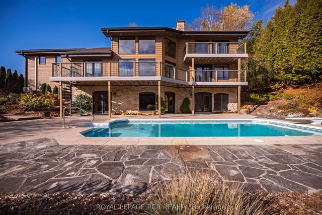 674189 Hurontario Street, Mono