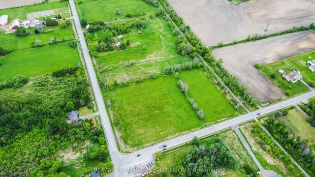 Labrosse Street E, Hawkesbury