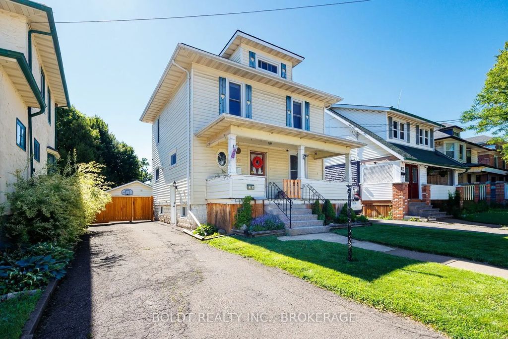 5285 Third Avenue, Niagara Falls