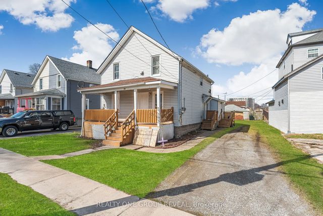 160 Fares Street, Port Colborne