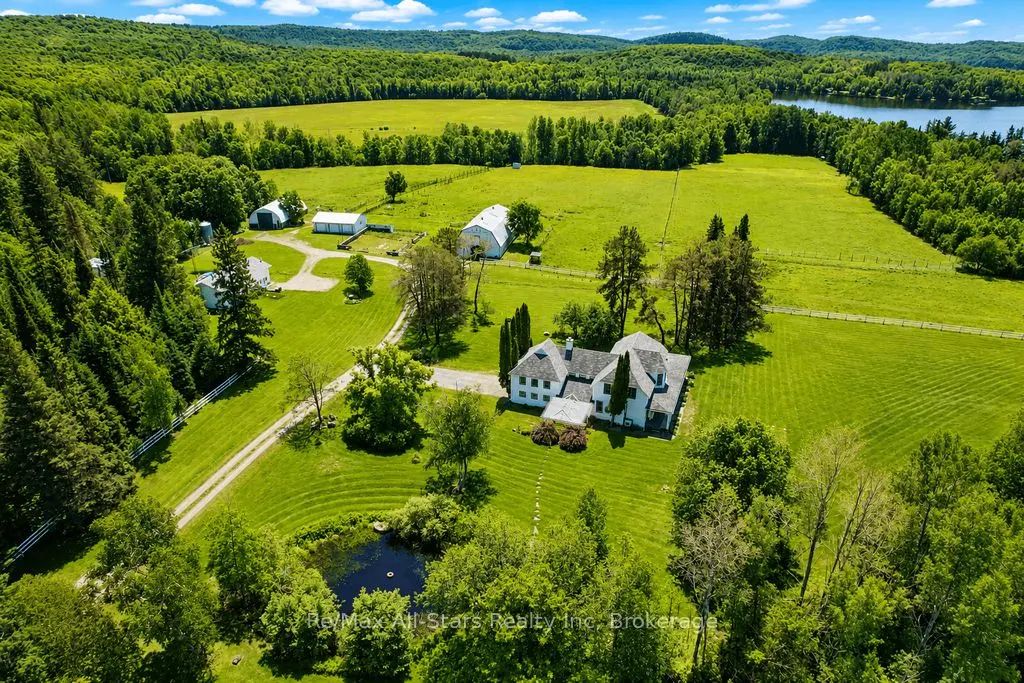 2386 60 Highway, Lake of Bays
