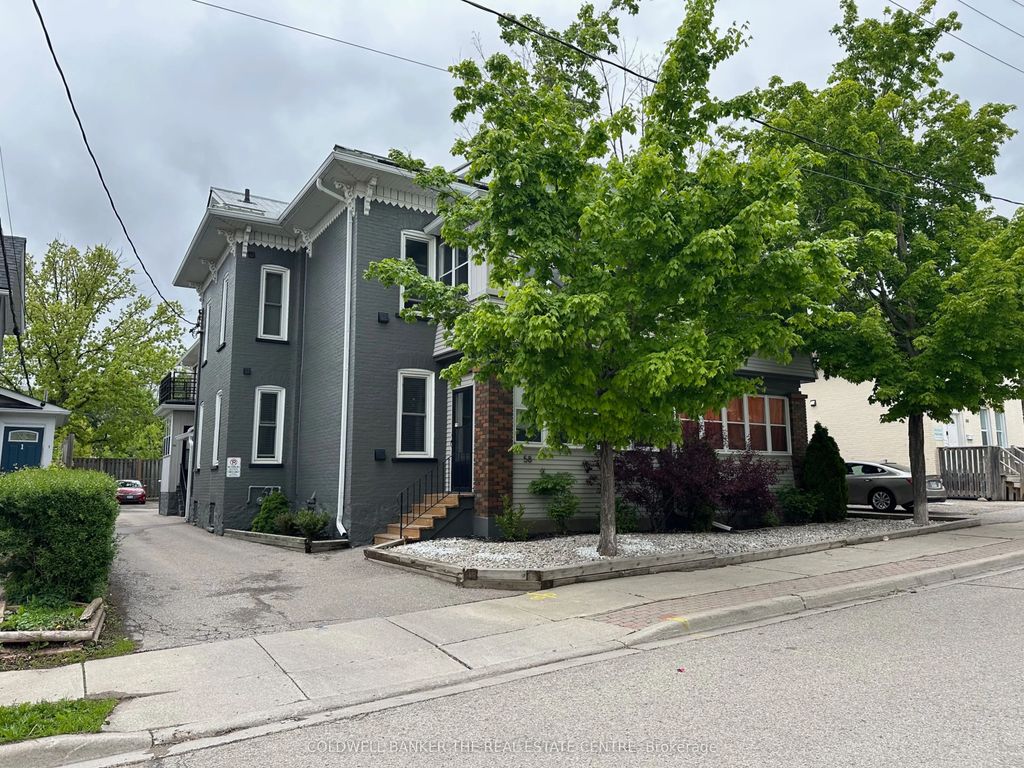 58 Madison Avenue N, Kitchener