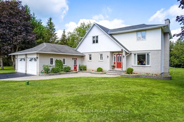17 Maric Trail, North Grenville