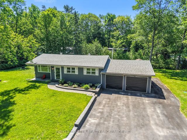 85 Evans Avenue W, Gravenhurst