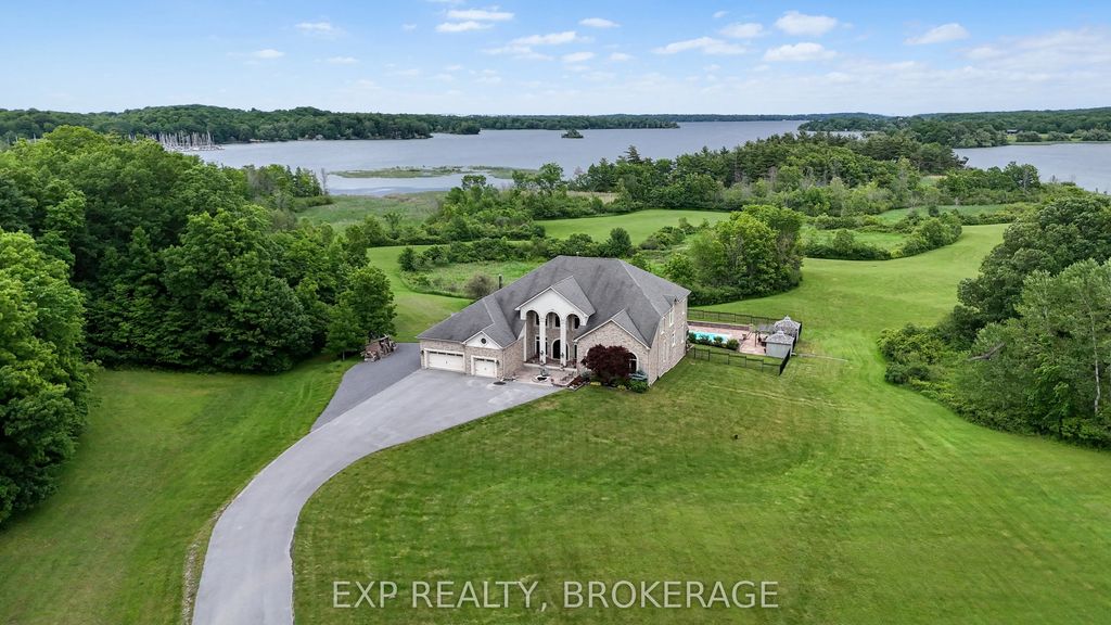 1190 Byrne Point Road, Frontenac Islands