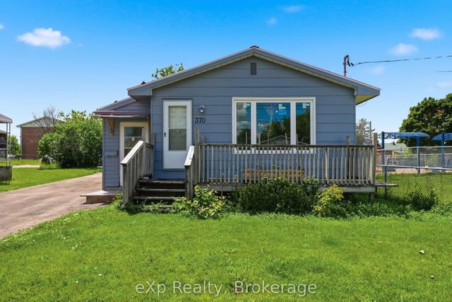 370 Sidney Street, Belleville