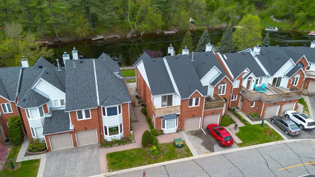 63 Shoreline Drive, Bracebridge