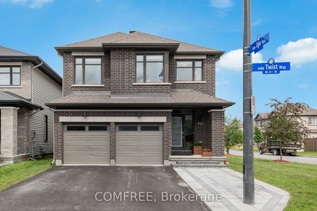 792 Twist Way, Kanata