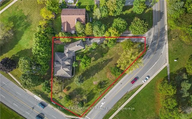 21 First Avenue, Welland