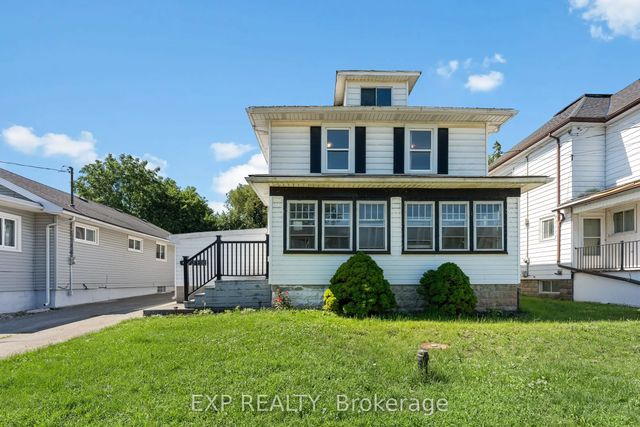 221 Bowen Road, Fort Erie
