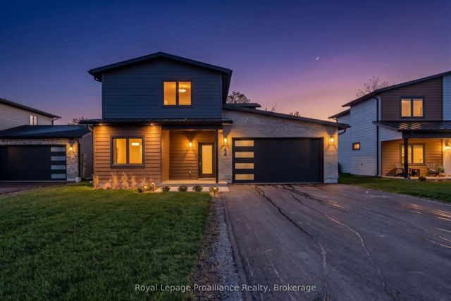 44 Fraser Drive, Quinte West