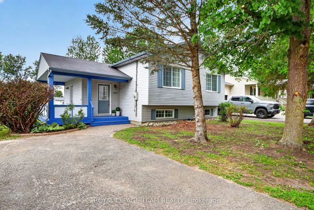 148 Charlotte Street, Merrickville-Wolford