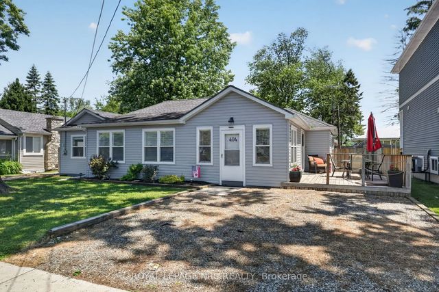 404 Lakewood Avenue, Fort Erie