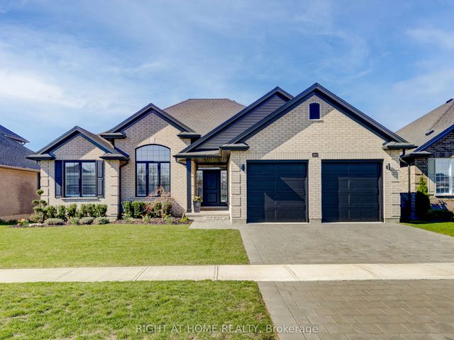 2043 Lockwood Crescent, Strathroy-Caradoc