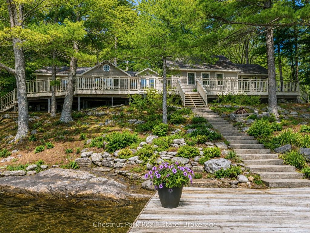 51 Taylor Island, Gravenhurst