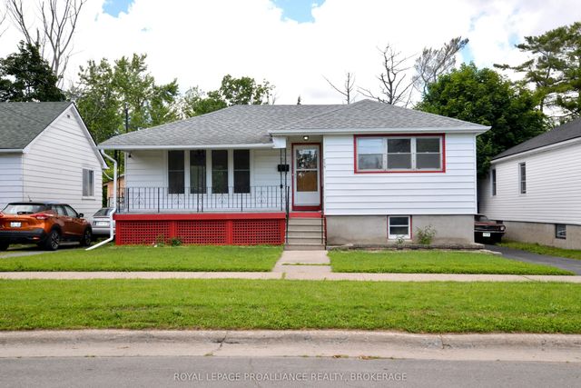 775 Alfred Crescent, Kingston