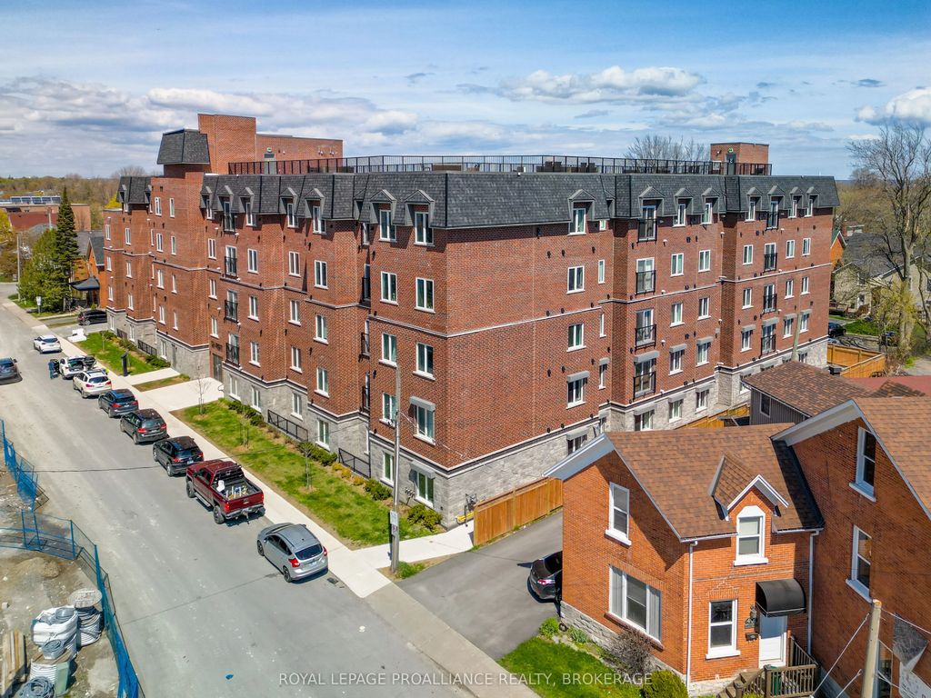 501 Frontenac Street 502, Kingston