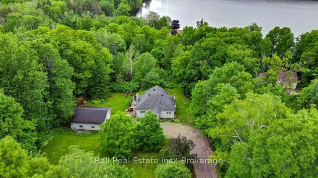 1482 South Baptiste Lake Road, Hastings Highlands