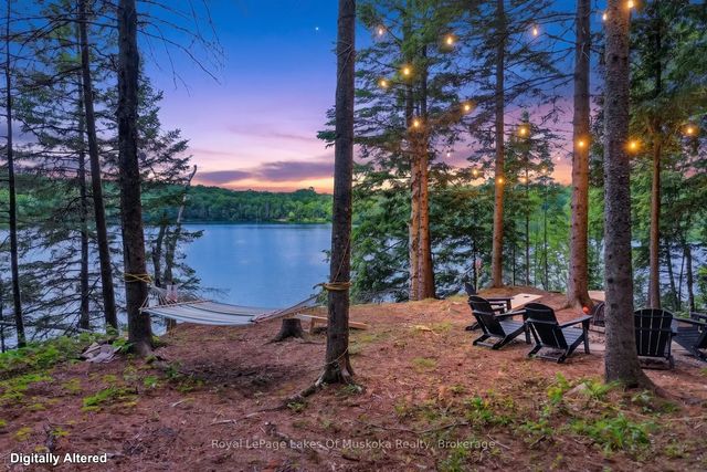 1053 East Walker Lake Drive, Lake of Bays