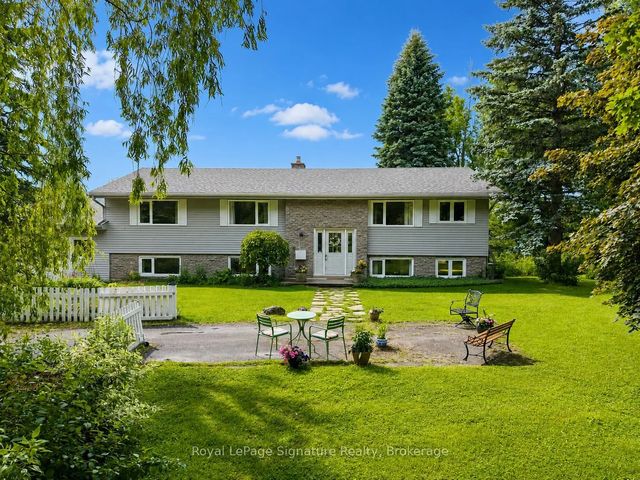 194700 Grey Road 13 Road S, Grey Highlands