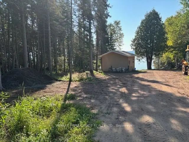 2415 Scott Drive, Shuniah