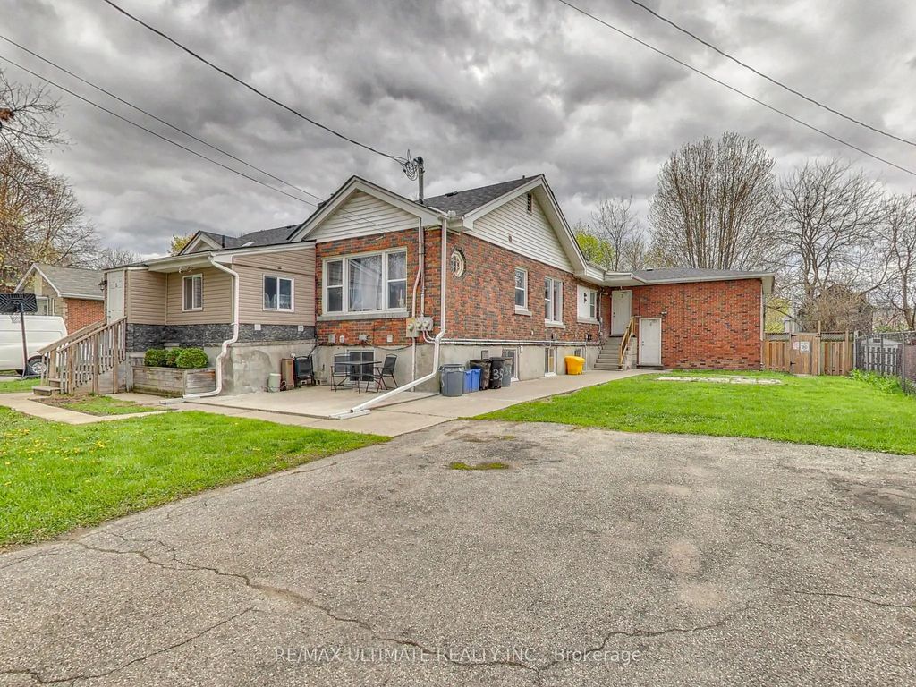 135 Chatham Street, Brantford