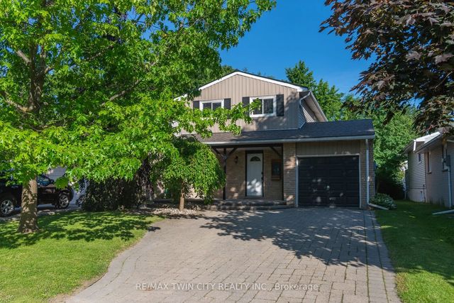 162 Parkside Drive E, Centre Wellington