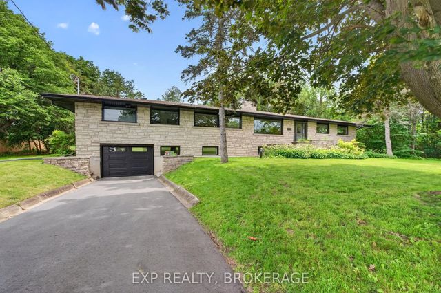 1802 Sydenham Road, Kingston