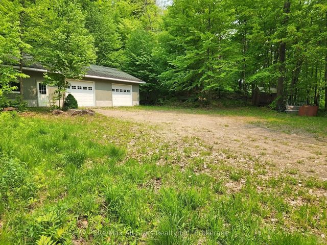 1028 Ronville Road, Lake of Bays