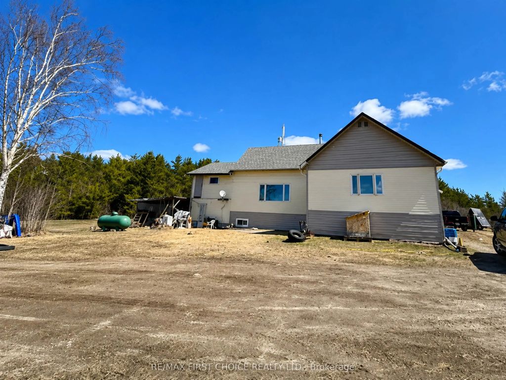 G1649 Flanders Road N, Rainy River Remote Area