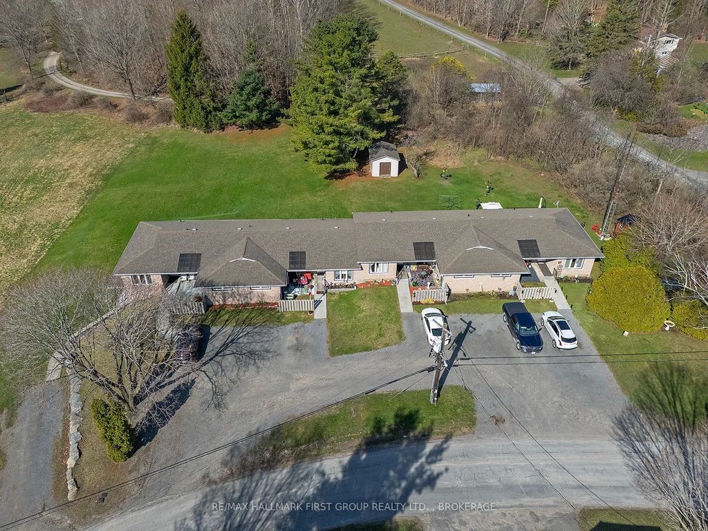 128 Haskins Point Road, Leeds and the Thousand Islands