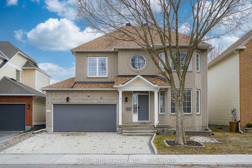 10 Pavona Street, Barrhaven