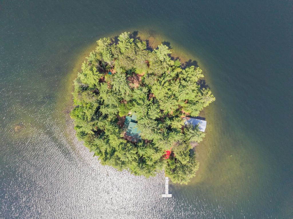1 Murdoch Island, North Bay