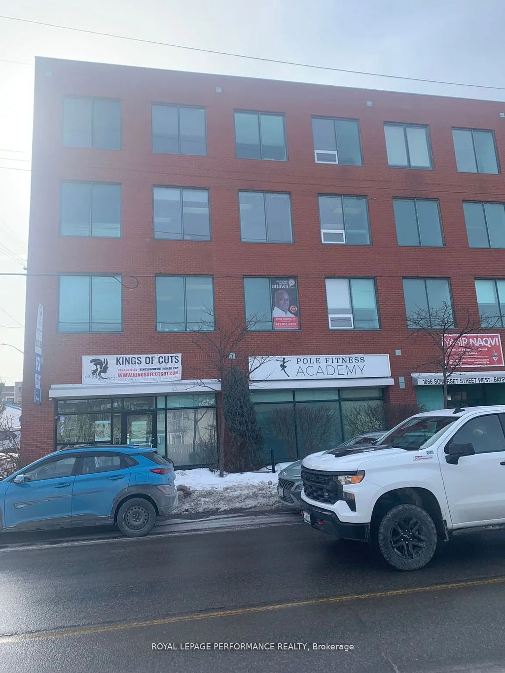 1066 W Somerset Street W 402, Tunneys Pasture and Ottawa West