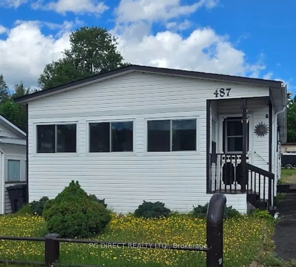 487 Mattawan Street, Mattawa