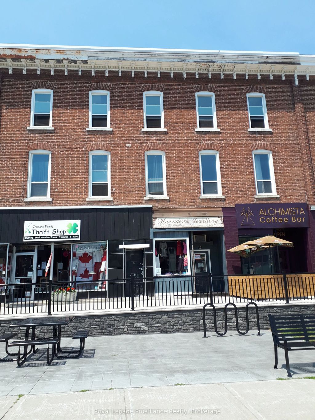21 King Street E, Cramahe