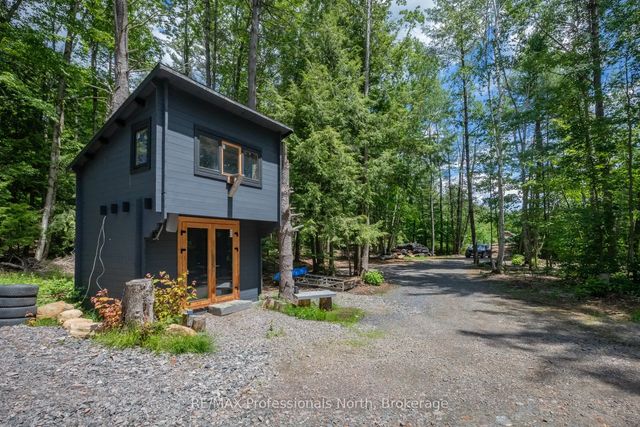 1219 Medora Lake Road, Muskoka Lakes