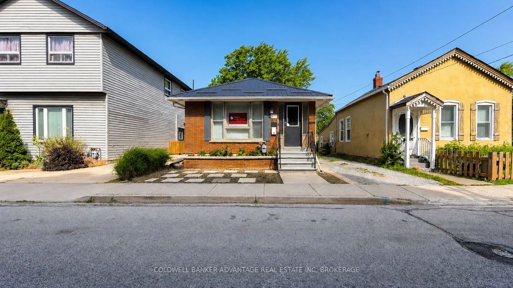 33 Raymond Street, St. Catharines