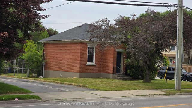 1504 Concession Road, Cambridge