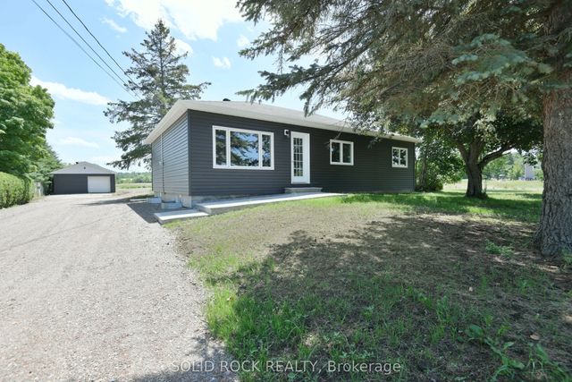 1097 132 Highway, Admaston/Bromley