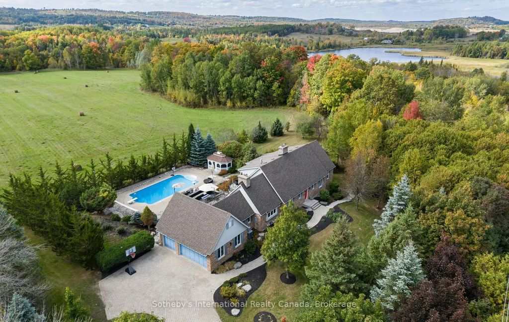 203 Ski Hill Road, Kawartha Lakes