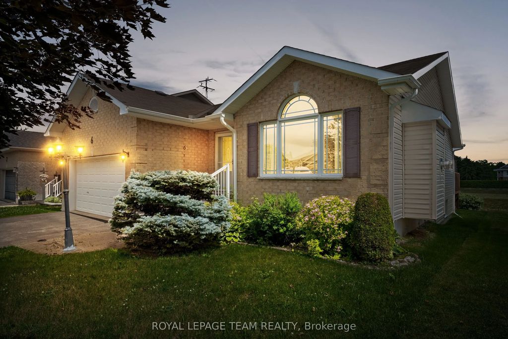 6 Stonehaven Way, Arnprior
