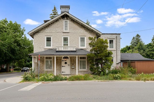 2 Alwington Avenue, Kingston