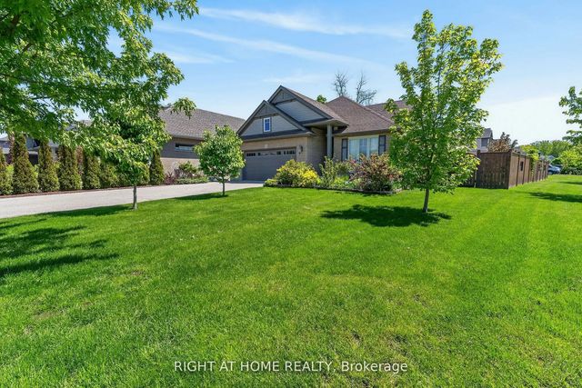190 Emery Street, Central Elgin